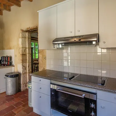 Restored With Private Pool Campsegret