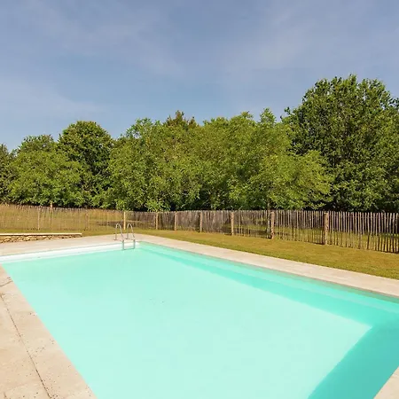 度假居 Restored With Private Pool Campsegret