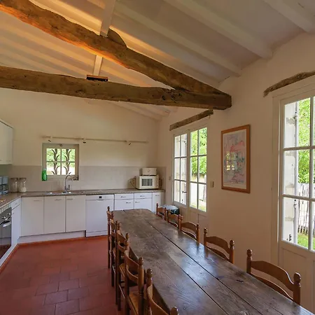 Restored With Private Pool 度假居 Campsegret