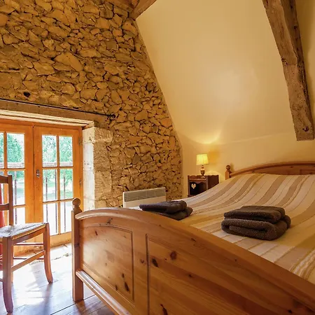 Restored With Private Pool Dom wakacyjny Campsegret