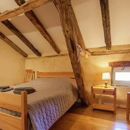 Restored With Private Pool 度假居 Campsegret