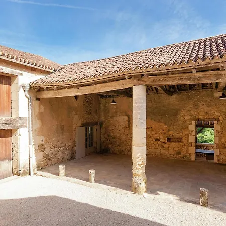 Restored With Private Pool 度假居 Campsegret