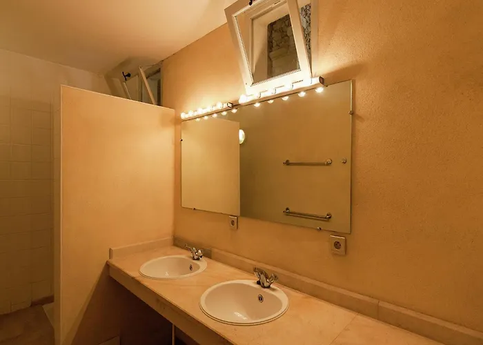 Restored With Private Pool Campsegret