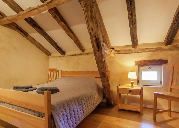 Restored With Private Pool Feriehus Campsegret